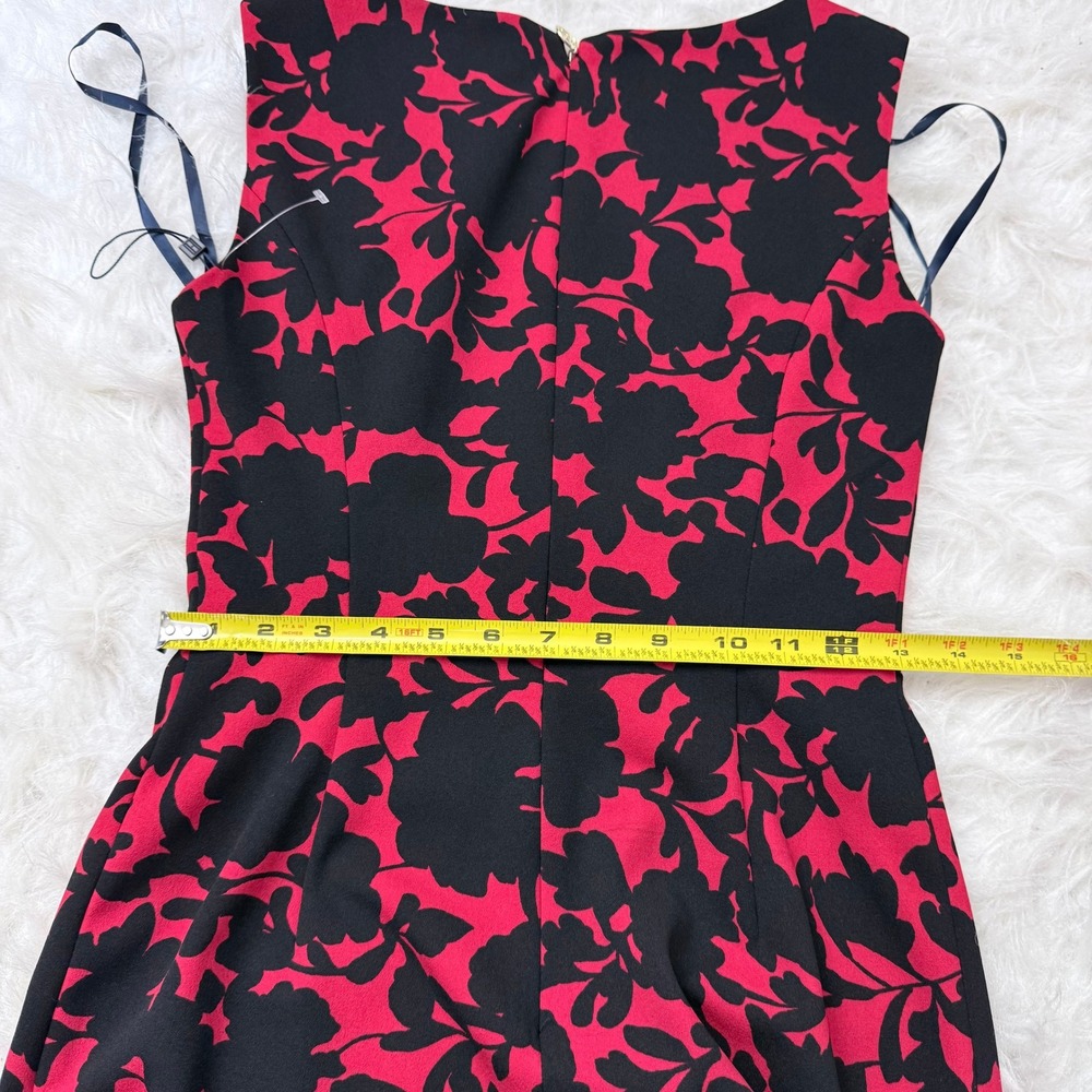 Tommy Hilfiger Red Black Floral Sheath Dress Sleeveless Bateau Neck Size 2 - Picture 8 of 9